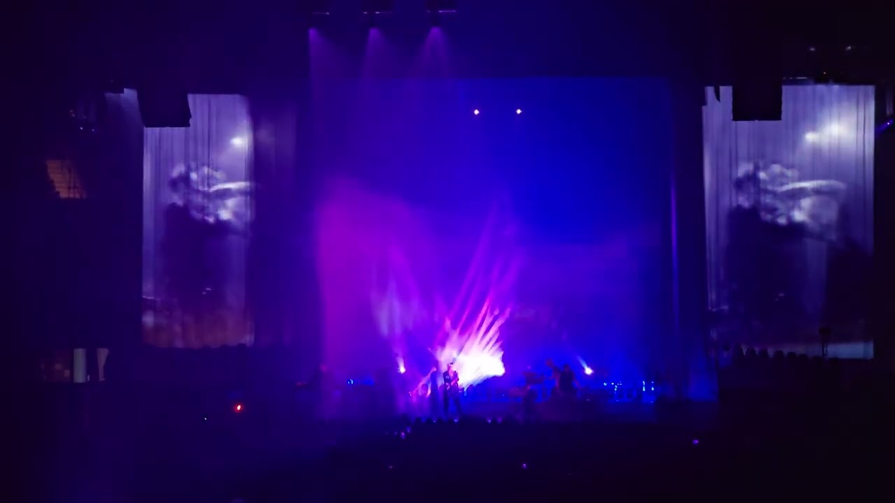 Nine Inch Nails - 07 - Find My Way- 02.10.26 - Spectrum Center - Charlotte, NC