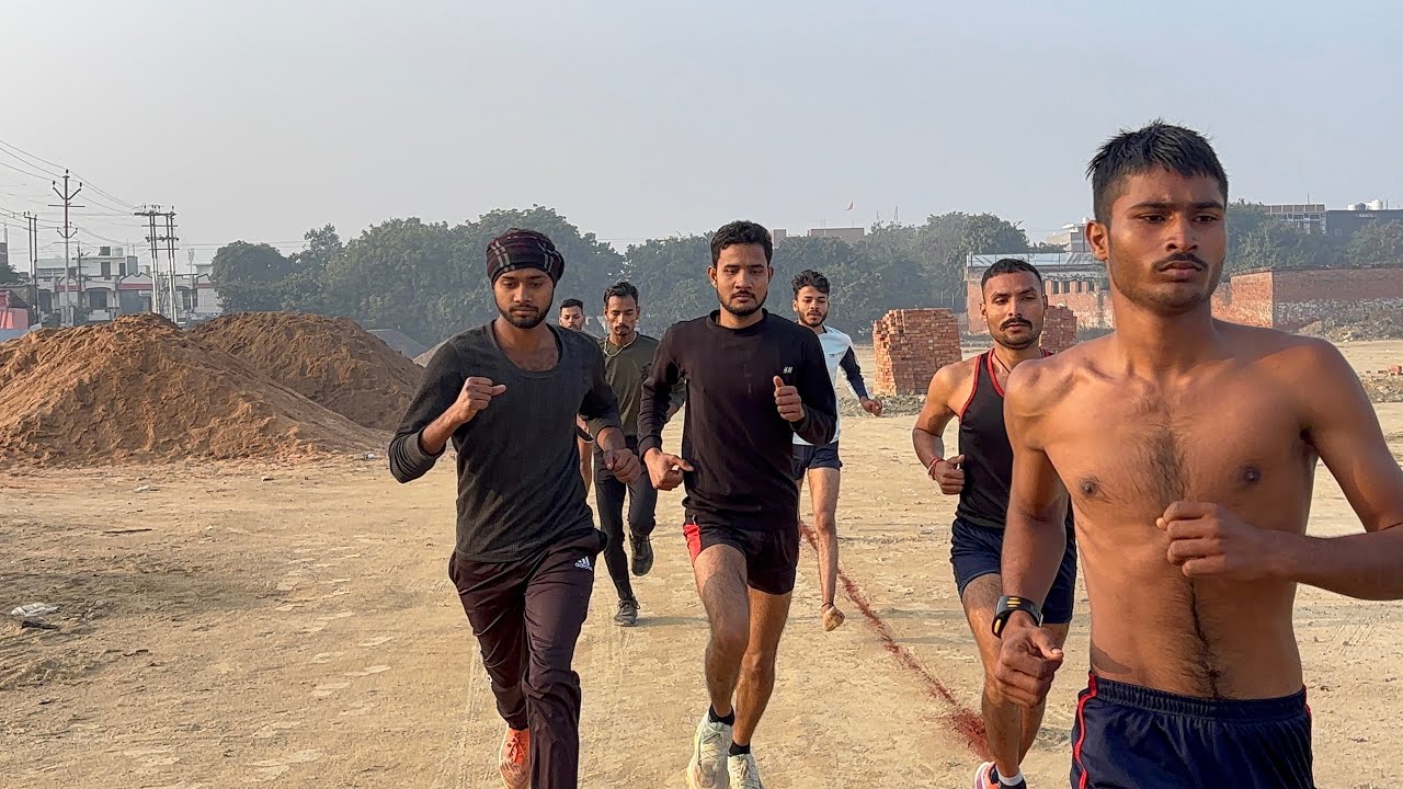 4800 Meter Boys Race UPP || UP Police Running || UPP Timming 19:33sec 4800 मीटर रेस -Ravi Fauji