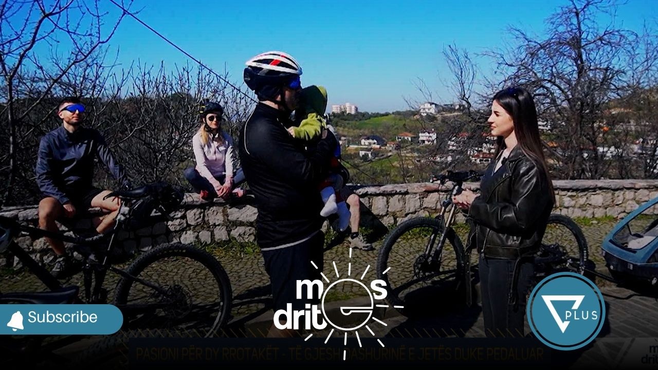 Një dashuri që lindi nga pasioni për çiklizmin- Çifti që pedalon bashkë me djalin 7 muajsh
