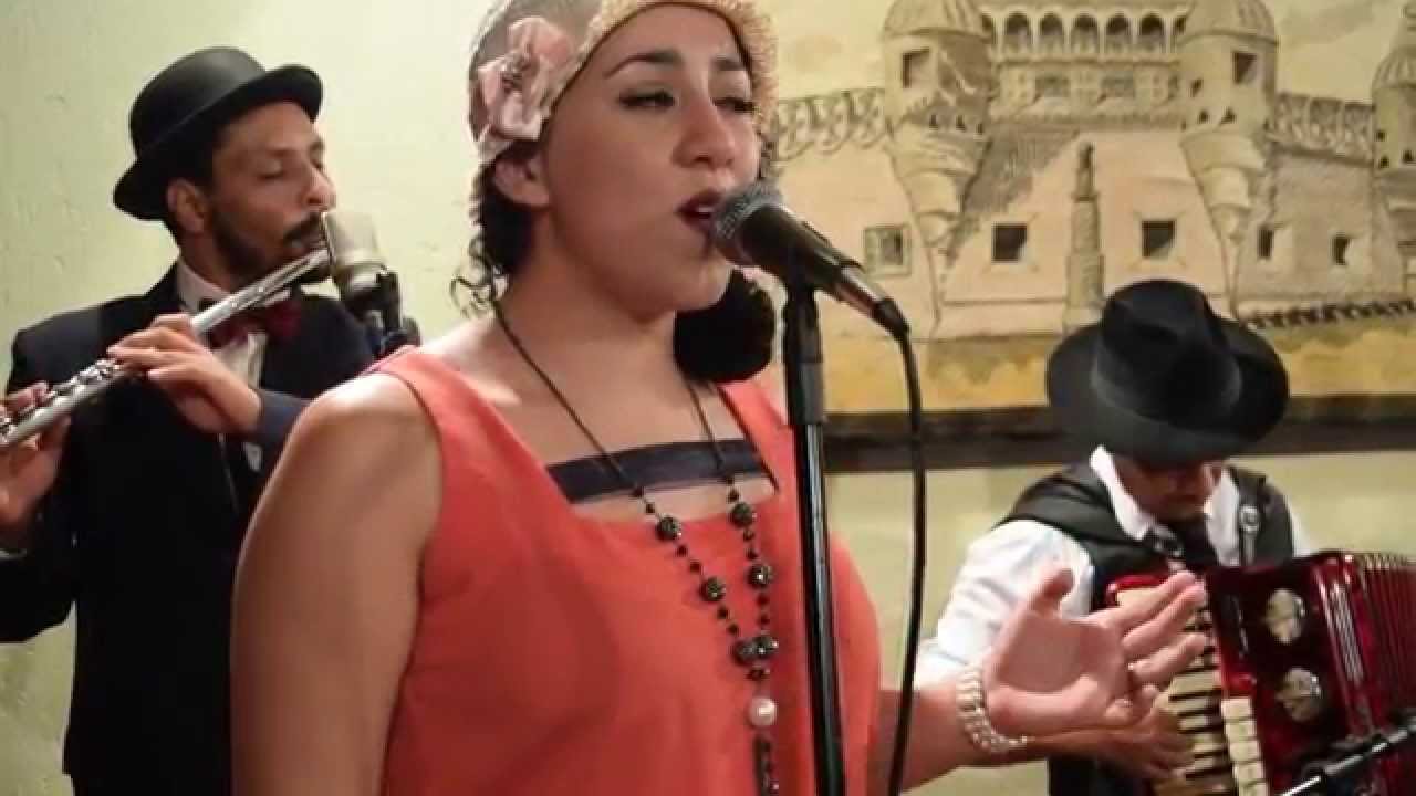 Modinha (Sergio Bittencourt) e Fita Amarela (Noel Rosa)