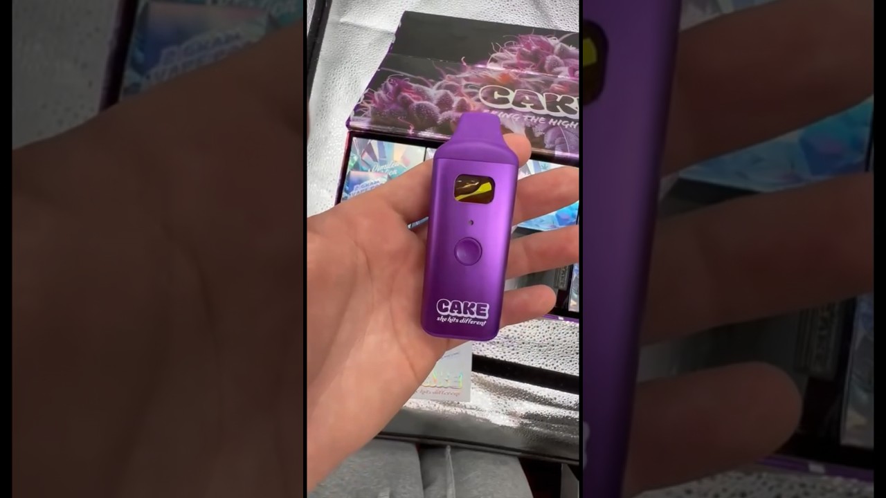 NEW 2 GRAM CAKE DISPOSABLE - PURPLE CAKE DISPOSABLE VAPE REVIEW | UNBOXING THE 2g CAKE BARS