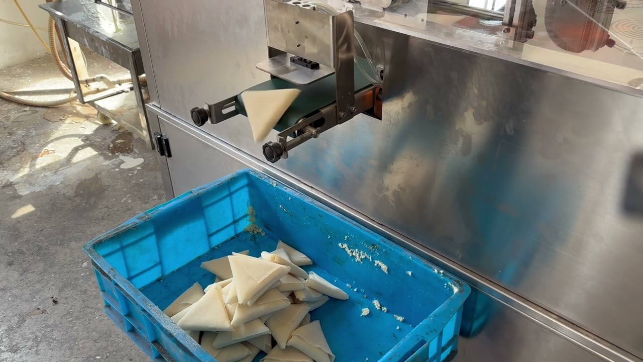 Automatic folding machine