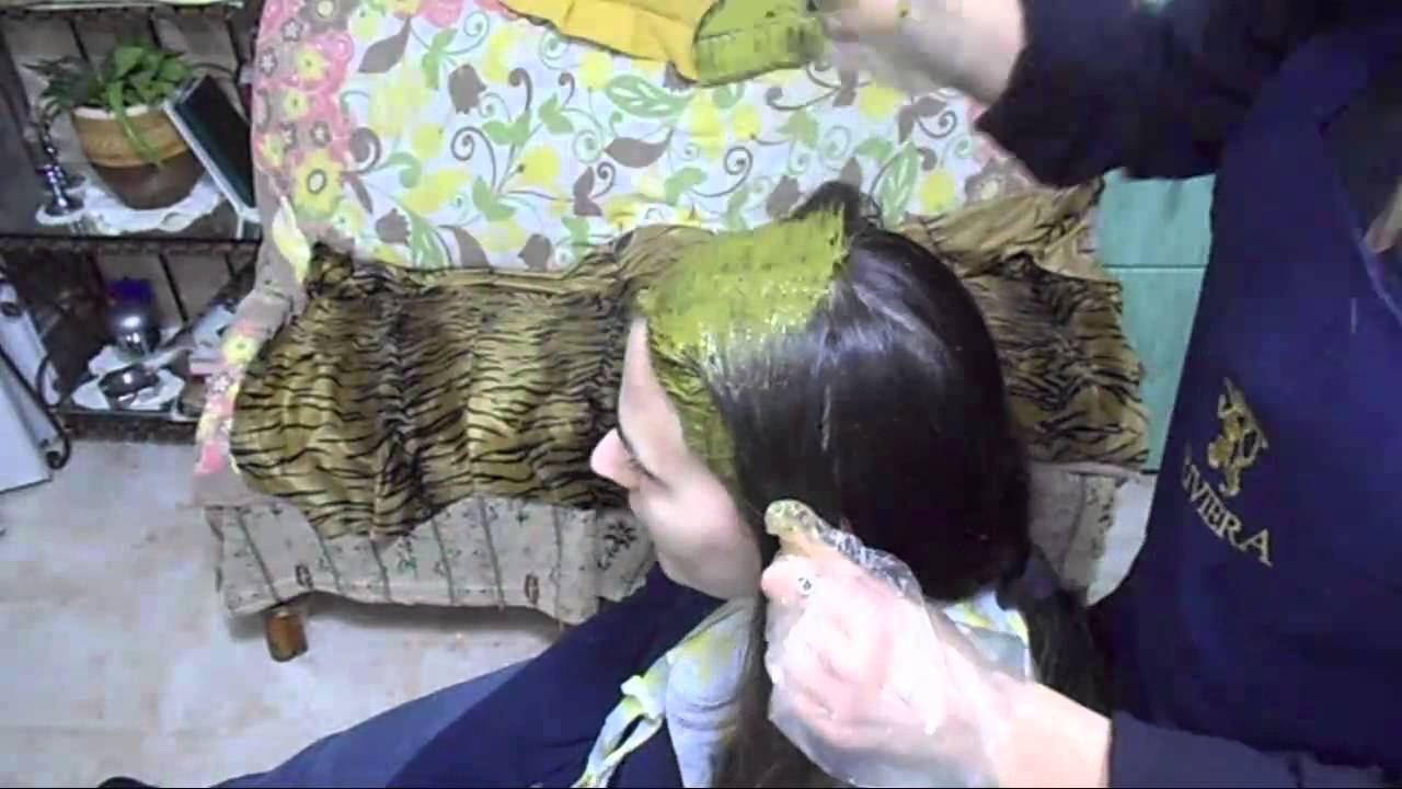 Come applicare l'hennè - Cura dei Capelli