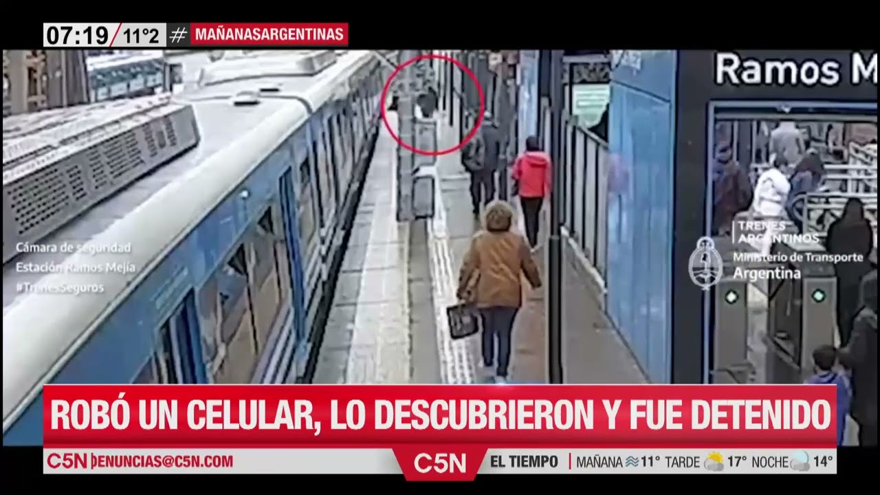 INTENTÓ ROBAR un CELULAR en el TREN SARMIENTO, lo DESCUBRIERON y FUE DETENIDO