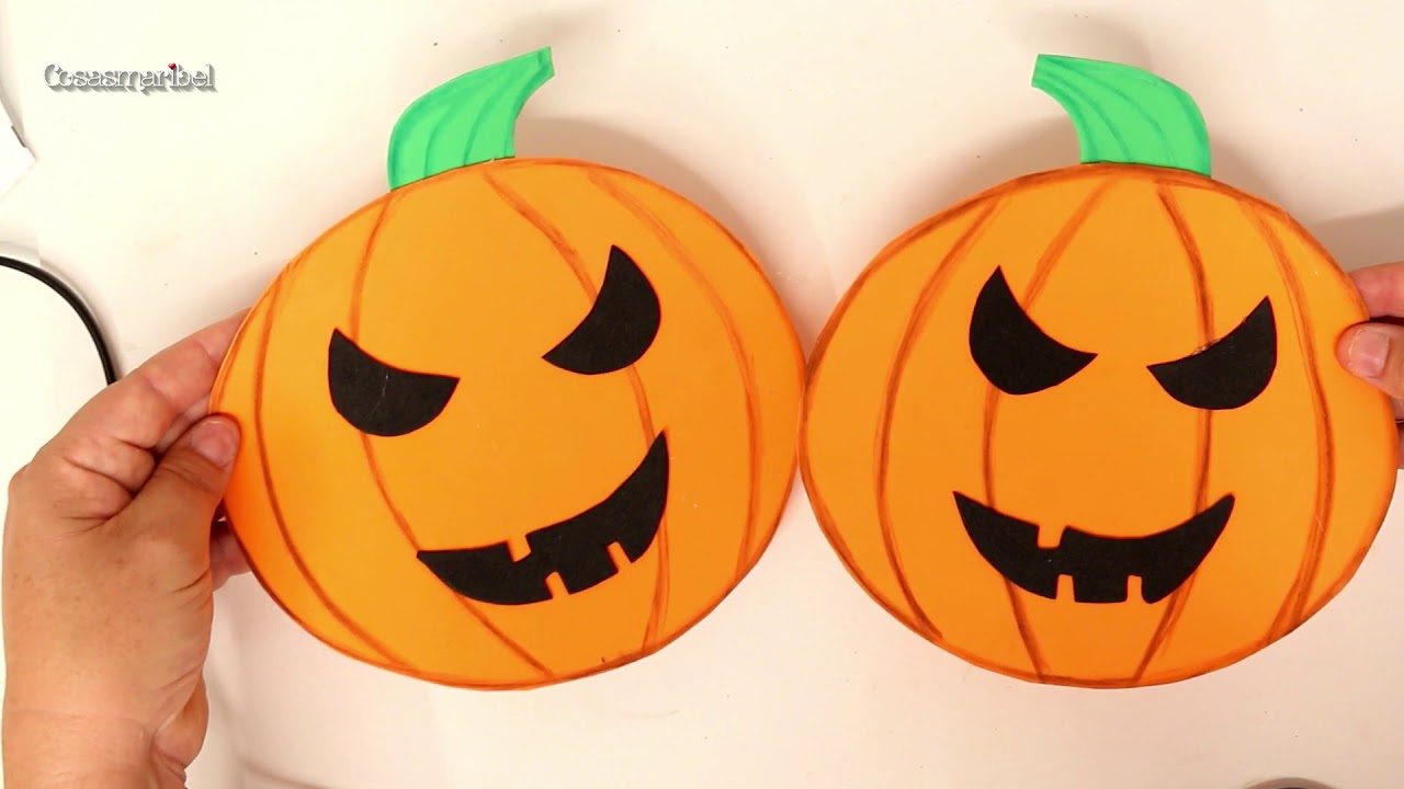 Decoración de fiestas de HALLOWEEN 🎃🎃🎃tres centros de mesa con Material Escolar