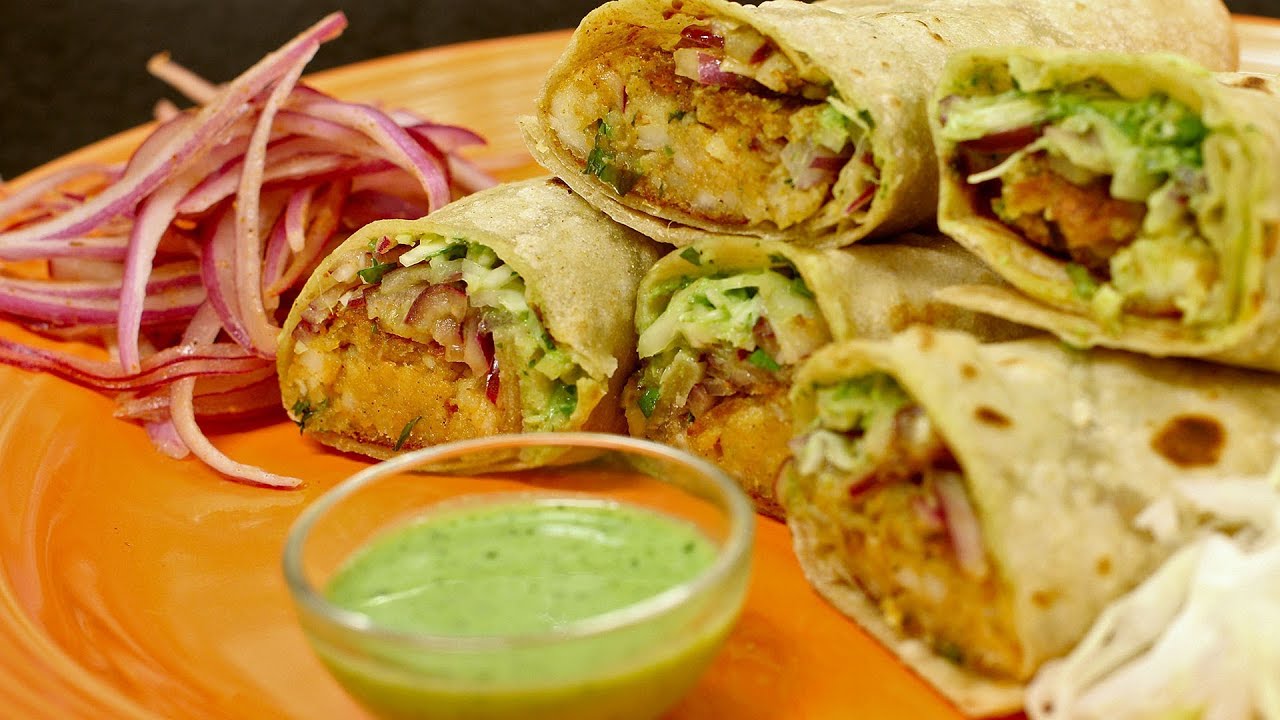 Veg Paneer Frankie / Paneer Kathi rolls (Street Style)