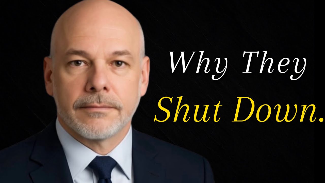 10 Psychological Signs of Avoidant Attachment — Why They Pull Away When It Matters Most