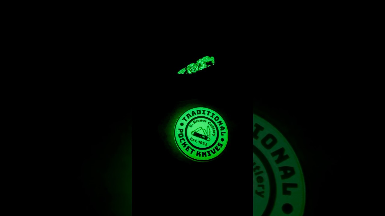 Divo Knives Exclusive Nip Slip Fat Carbon Dark Matter Glow