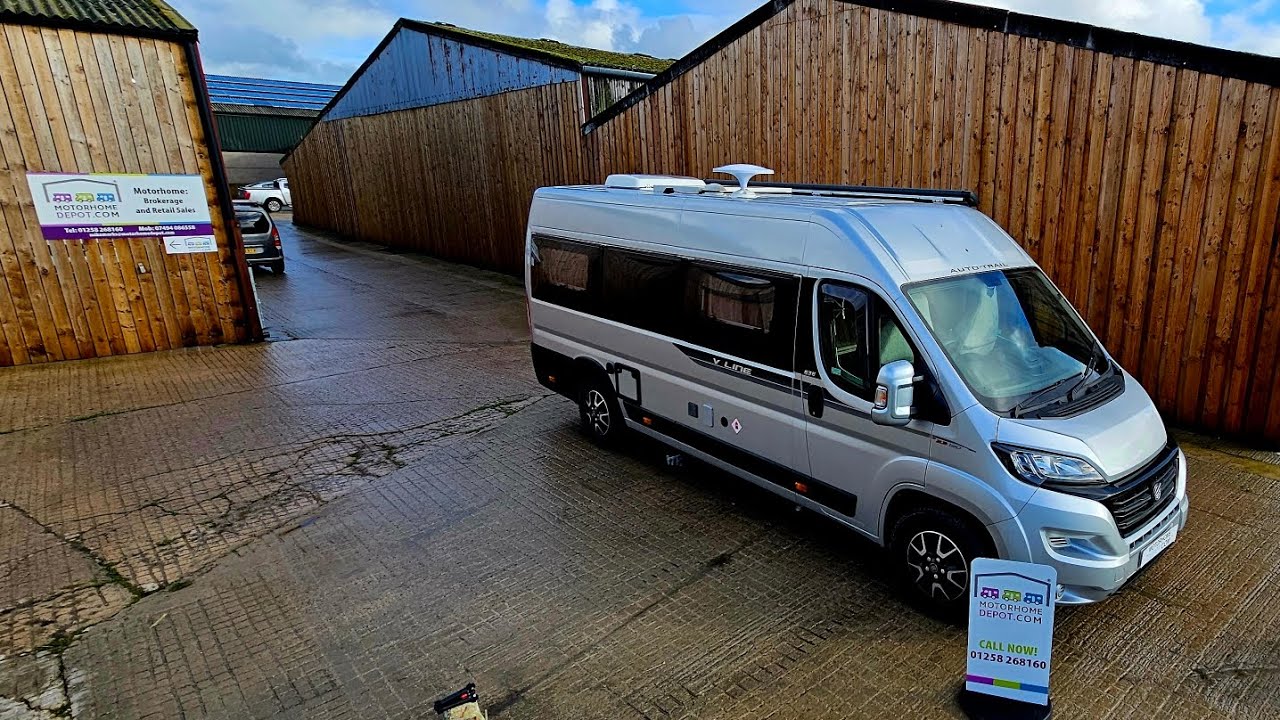 For Sale  Auto Trail V-Line 636 Sport SE 6.36m 3500kgs 2 berth 4 belt end lounge 