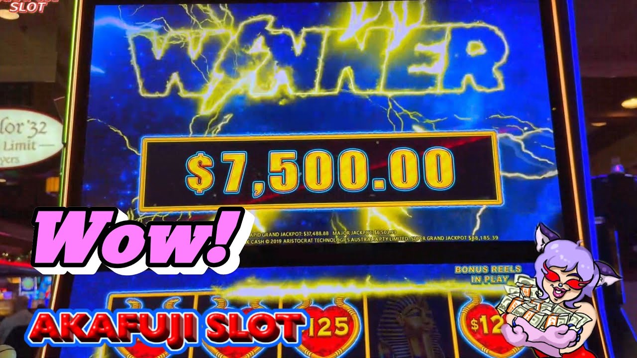 Non Stop! Slot Machines Big Wins 3 Reel Slots &