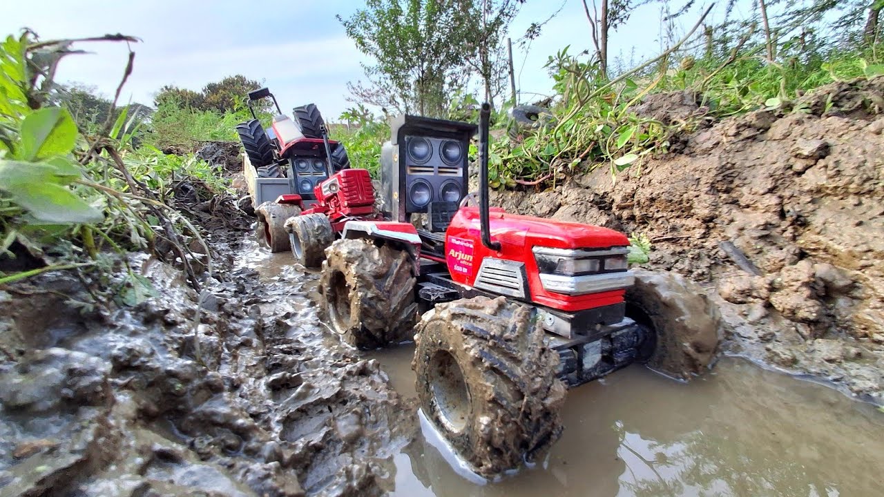 Mini mahindra tractor mud Rescue || @v_r1111