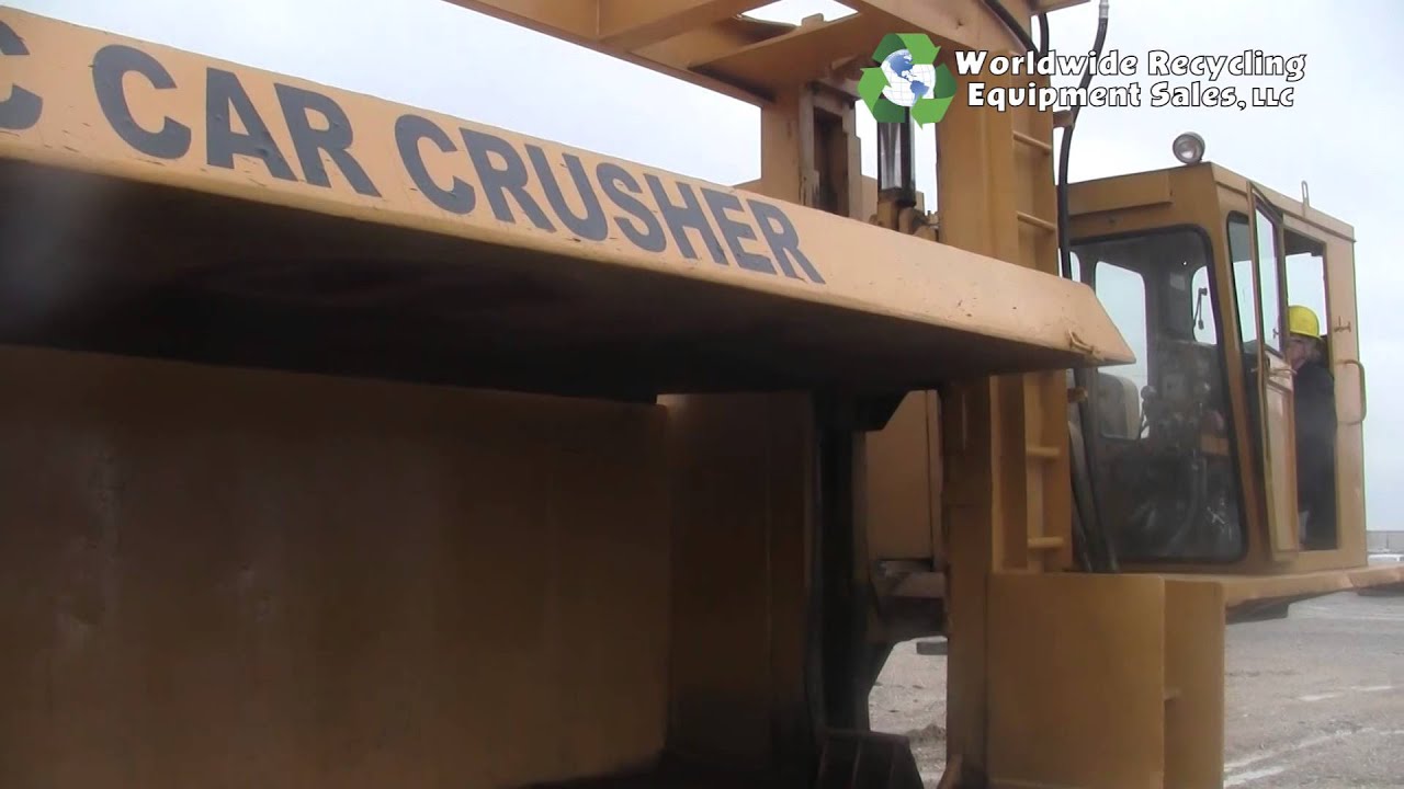 MAC Portable Car Crusher with Remote