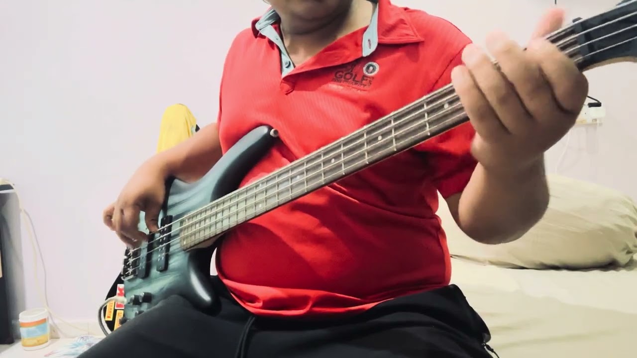 Seragam hitam - kristal (bass cover)