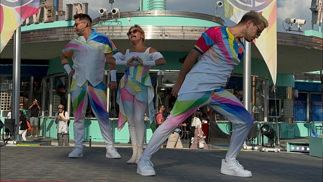 2024/09/04 16:20 USJ パワー・オブ・ポップ：ワールドツアー ショート(3人)