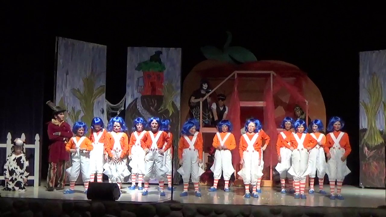 Ladahlord Introduces the Oompa Loompas