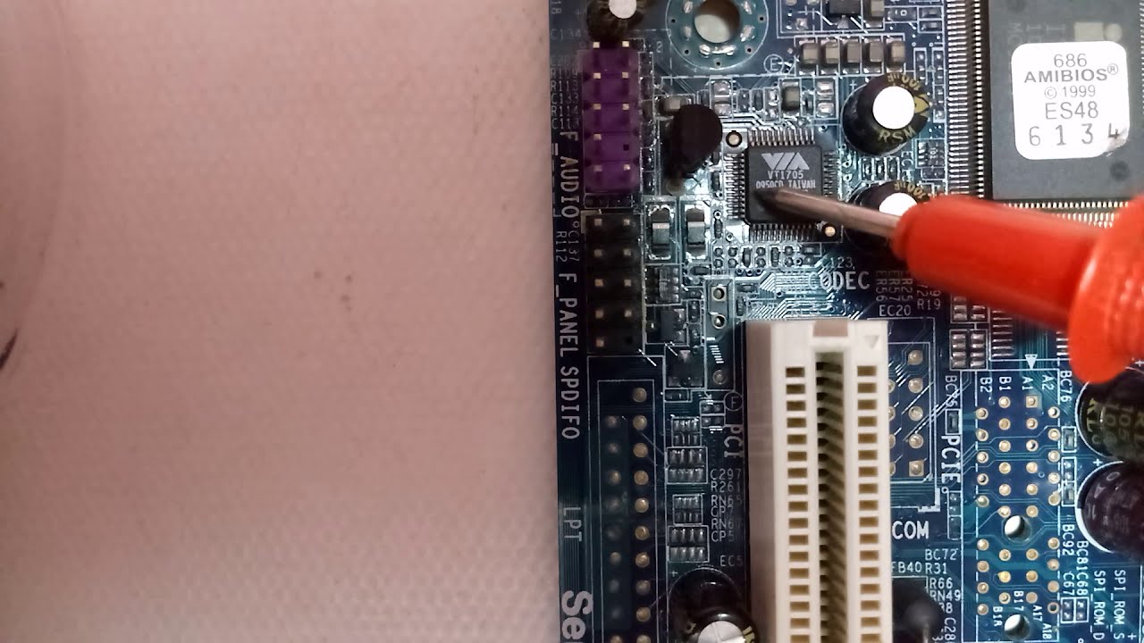Problemas relacionados audio e rede de uma placa m&atilde;e