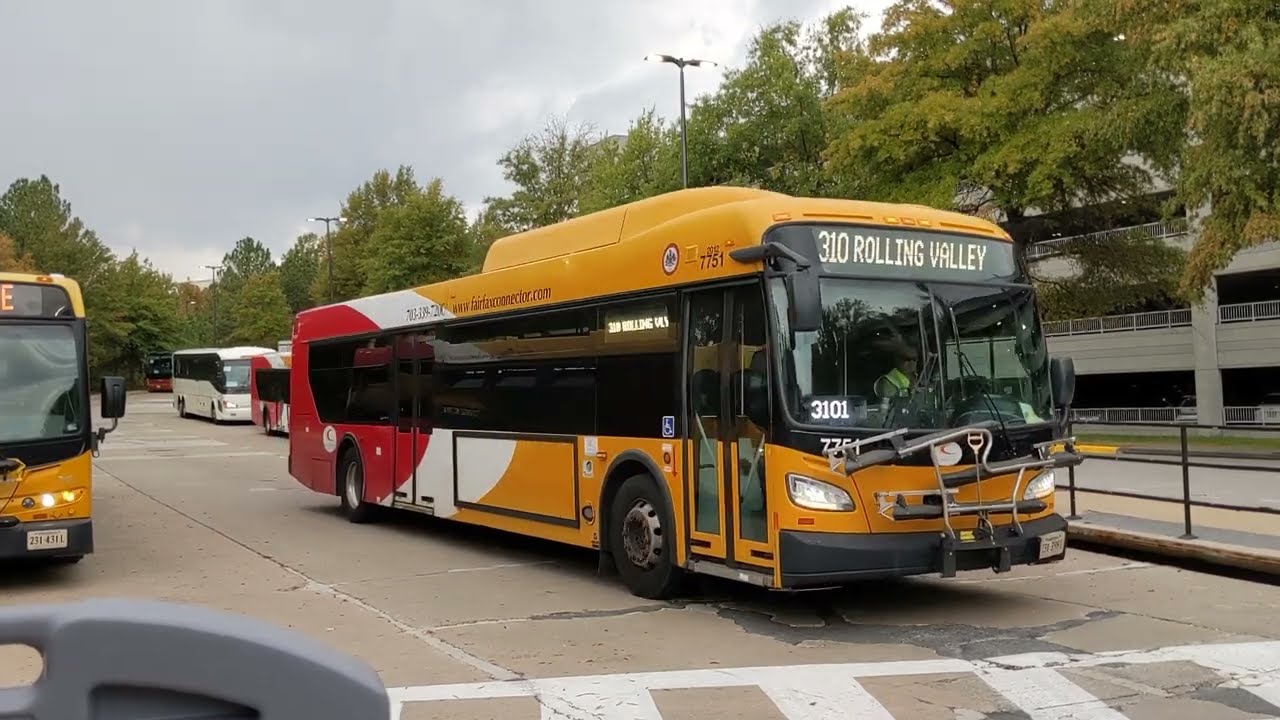 Buses in the Washington D.C. Area (October 2022 Part 1)