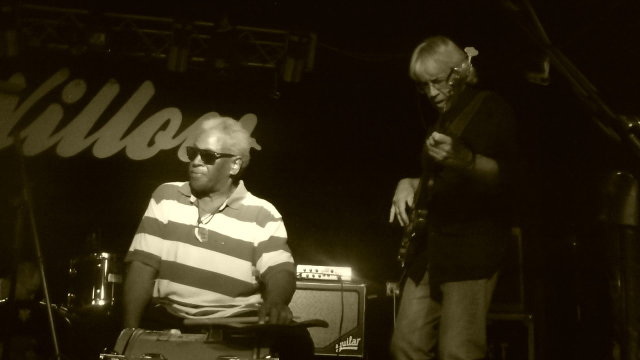 John Magnie at Jimmy's 2017-05-02 DON'T YOU JUST KNOW IT part 2
