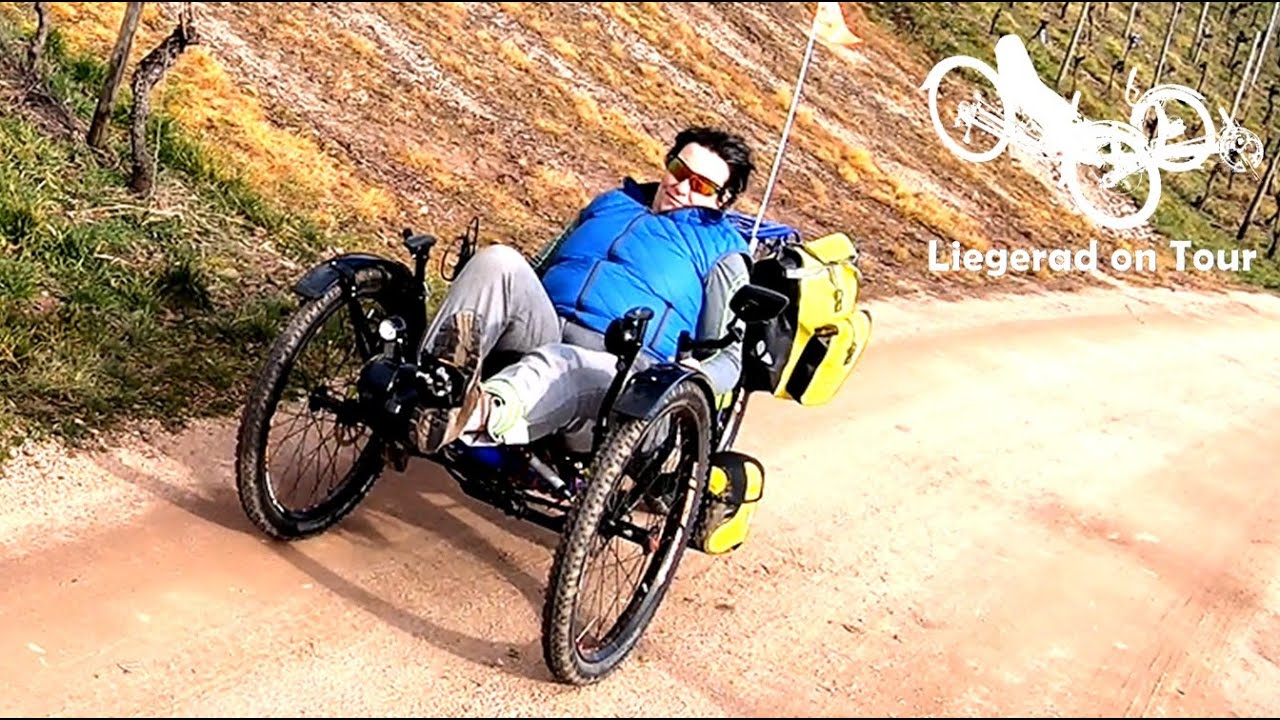 Liegerad Frühlingstour in die Weinberge von Durbach im Schwarzwald [Recumbent Trike Tour]