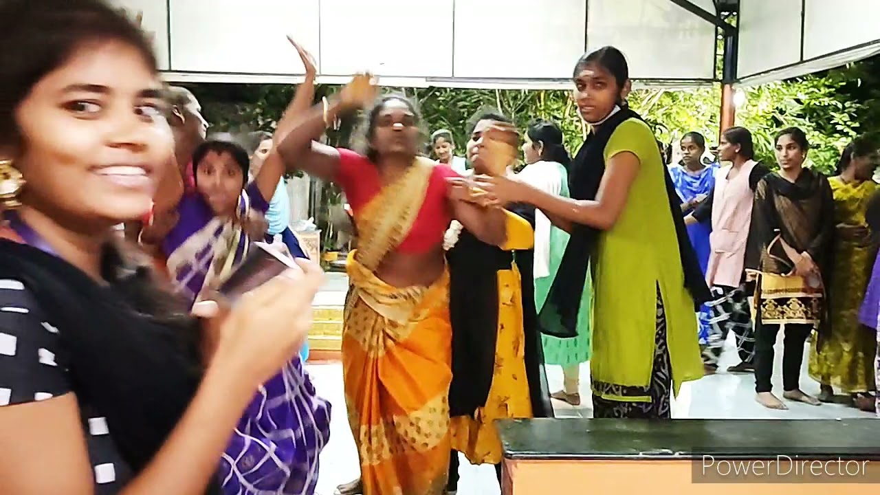 எங்க கருப்பசாமி (ஆடும் பெண்கள்)முருகநாதன் K கருப்புசாமிPசுசீலாஆசியில் கீபோர்டு) கார்த்திக்9360807011