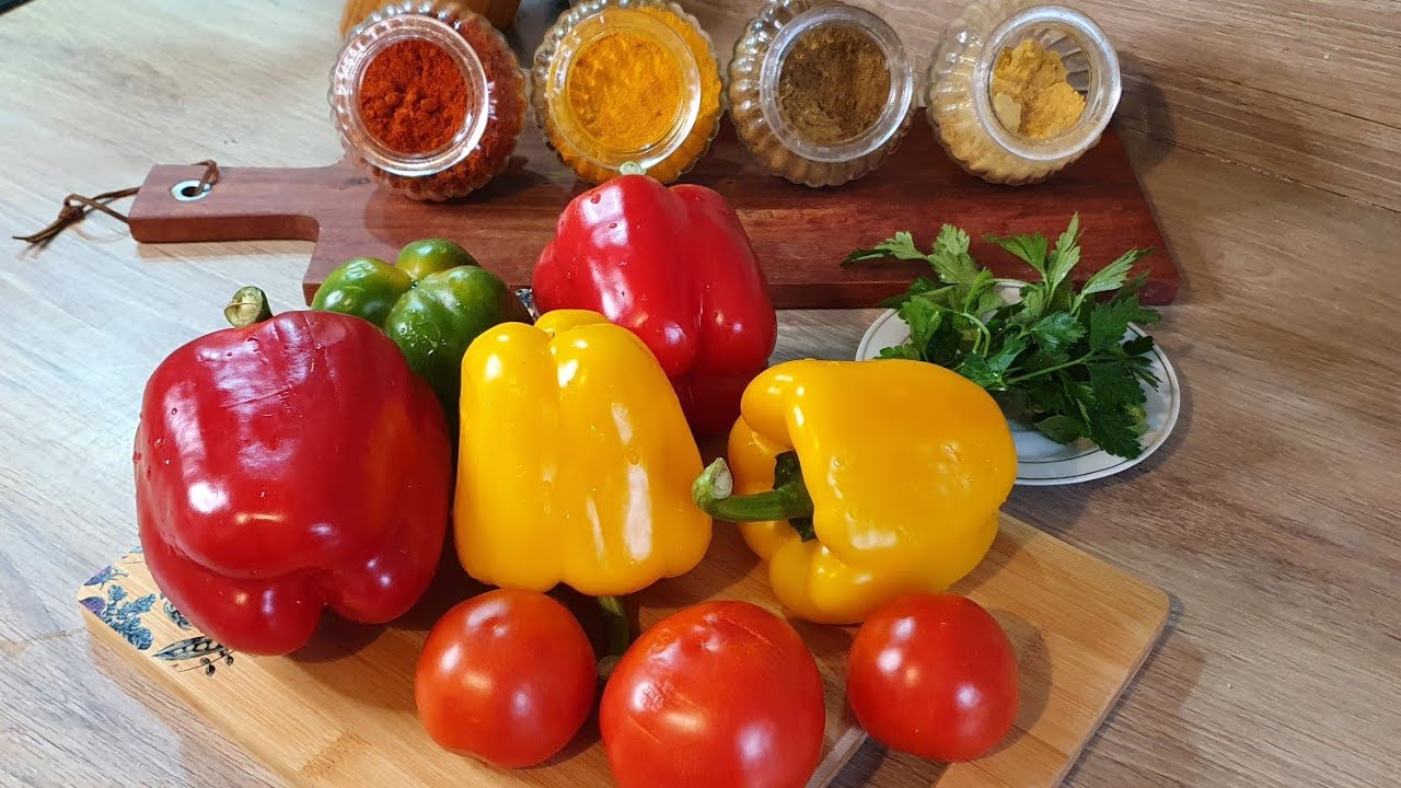 salade mechouia (taktouka) inratable  سلطة مشوية (تكتوكة)