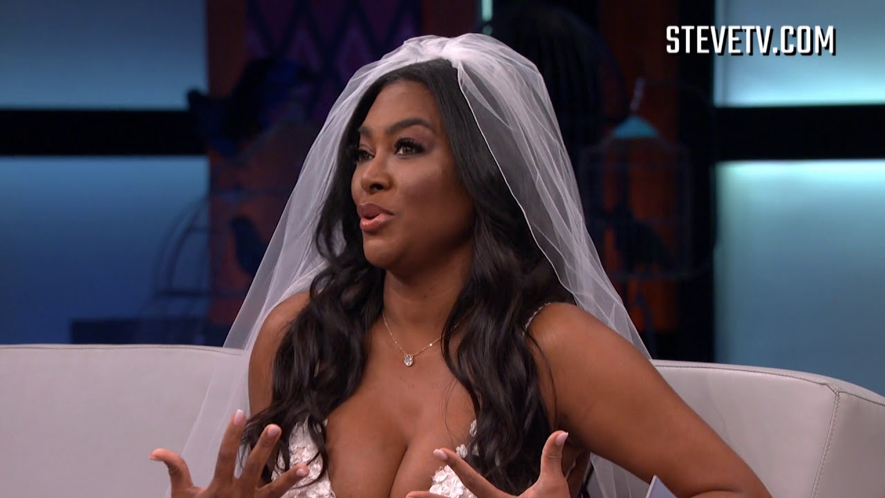 Being Crowned Miss USA is Kenya Moore&rsquo;s Biggest Accomplishment
