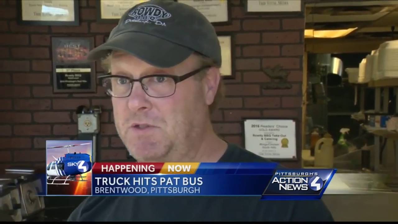 3 injured on Port Authority bus in Route 51 accident