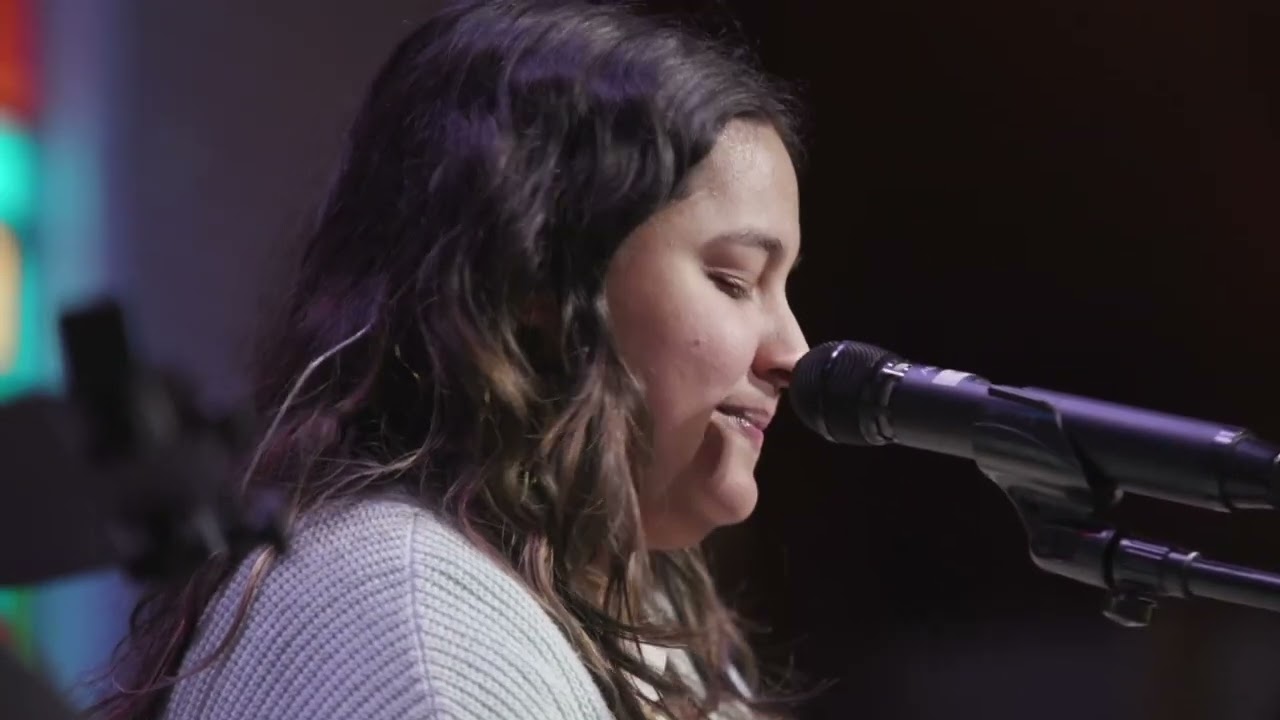 I Speak Jesus by Charity Gayle/Tremble by Upper Room | Living Word Worship