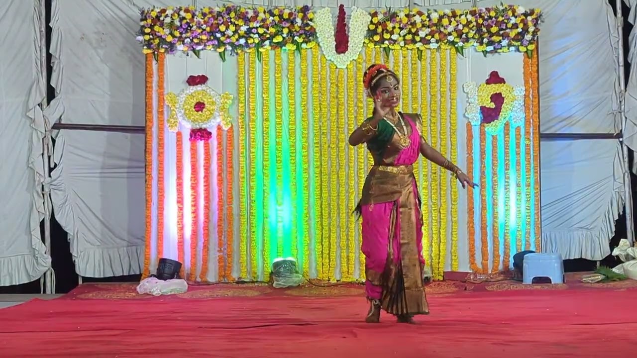 Krishnam Kalayasakhi by Dhrona Institute of Dance 