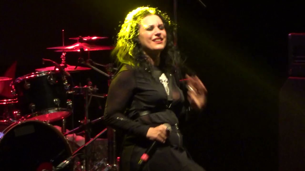 I wish you were dead - Lacuna Coil (12-03-2025) - Live