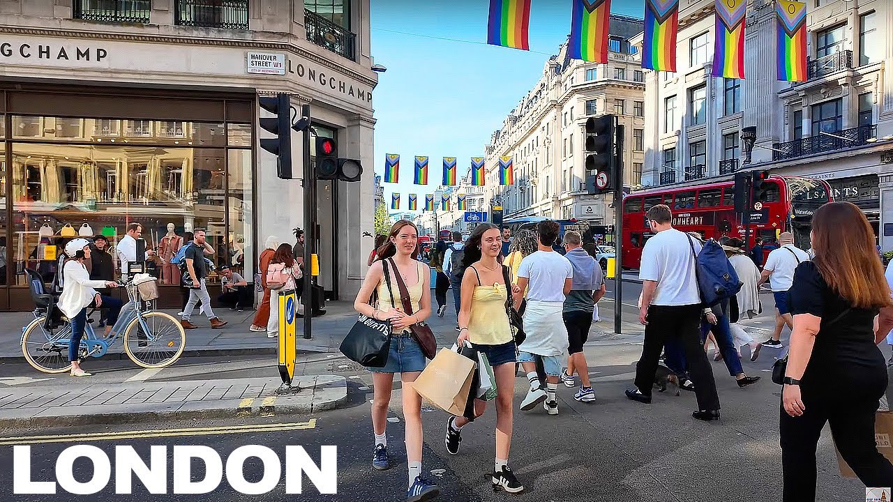 🛍️ Regent Street Walk London | Summer Shopping & City Life 2025 | London Street Walk 4K