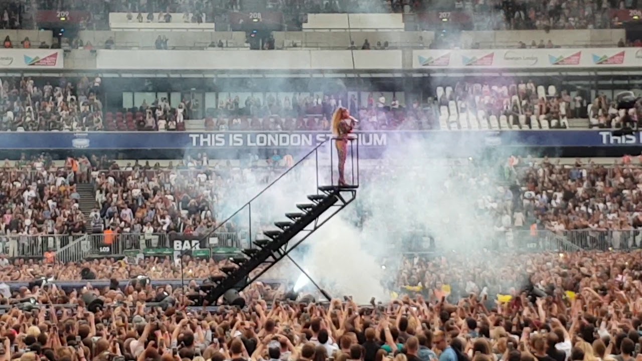 Beyoncé & Jay-Z - 