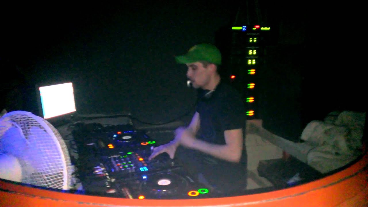 Teo Zver @ Sirup 29.03.2013