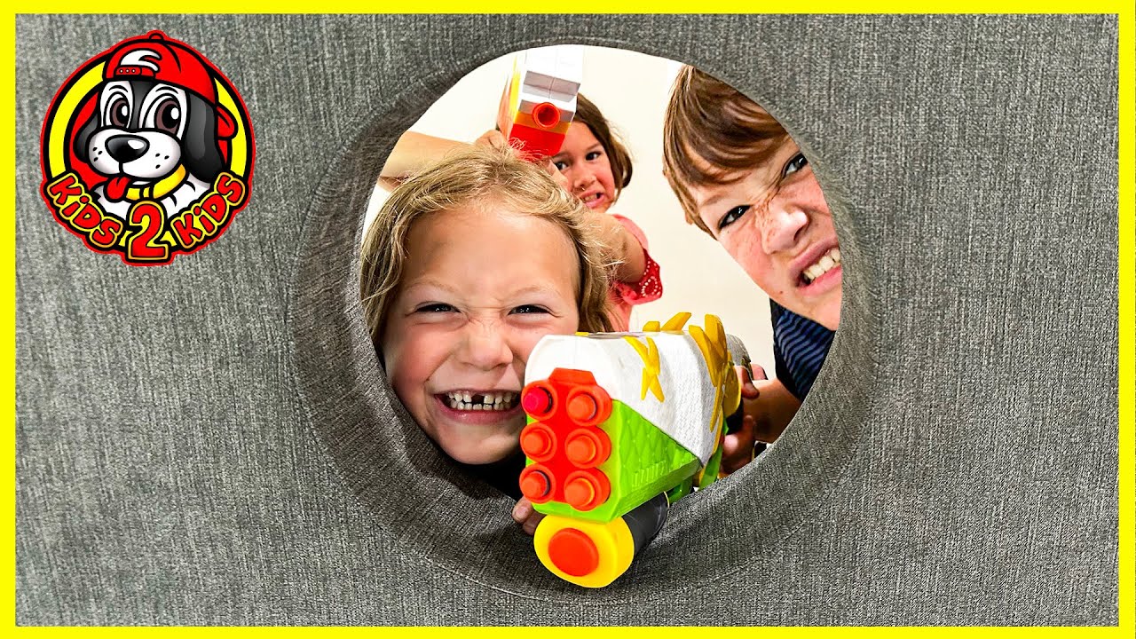 OUR FAMILY PLAYS - NERF WAR: CAPTURE THE FLAG (Kids VS Parents)