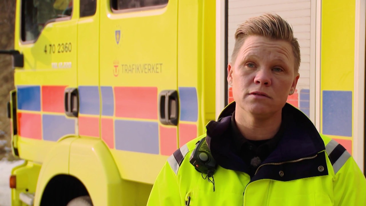Vägens hjältar säsong 2 - Soffan åker ut på stillastående bil