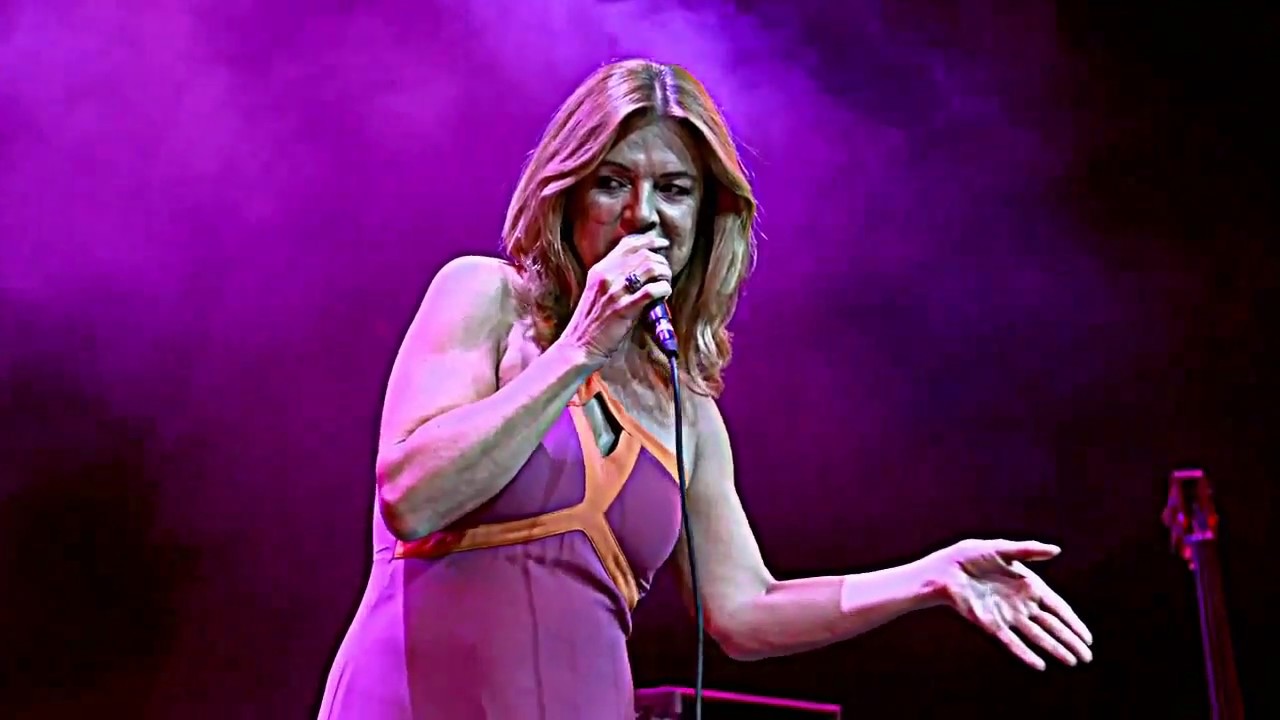 Birsen Tezer - Kendi Kendime (Eylül) - Gürol Ağırbaş - Harbiye Açık Hava - Canlı - 19 Haziran 2017