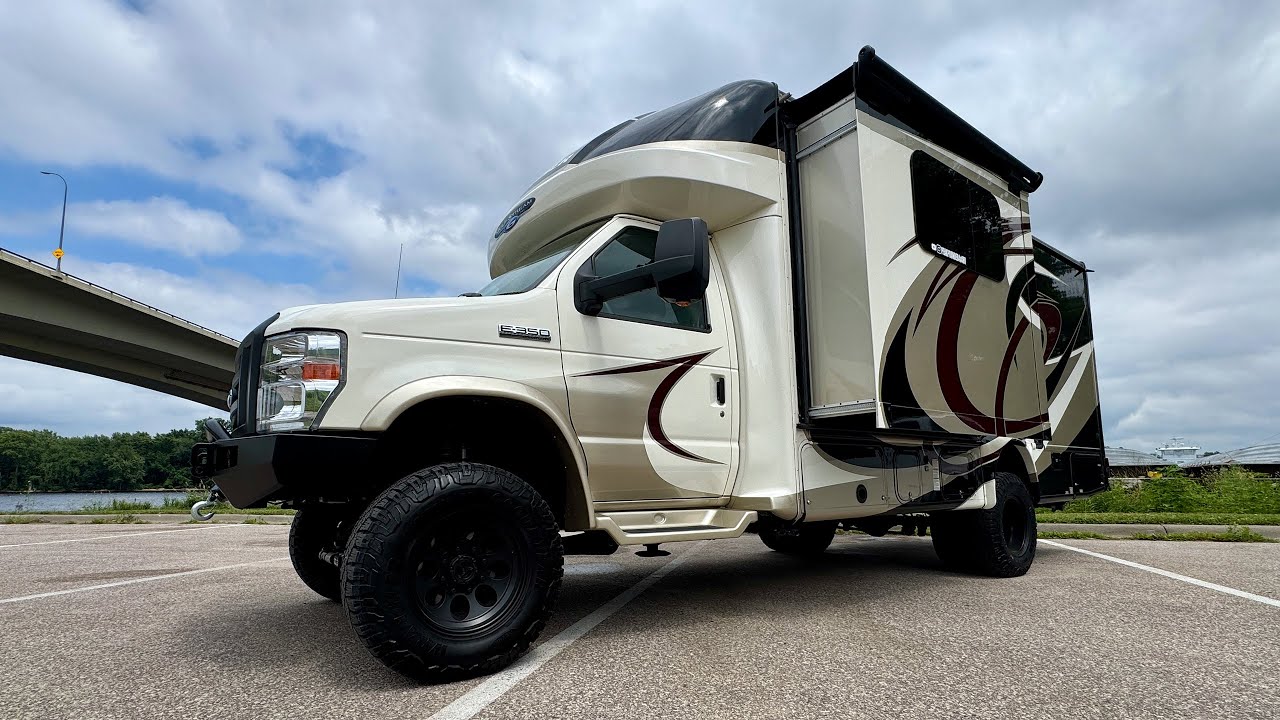 4x4 B Touring Cruiser 5240 - INTRODUCING UNCLE PEAK