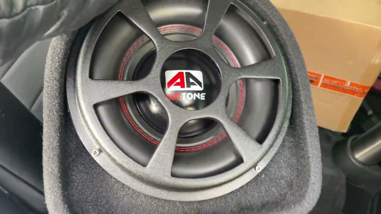 Установка  активного сабвуфера  AIRTONE SONIX BASS TUBE 10