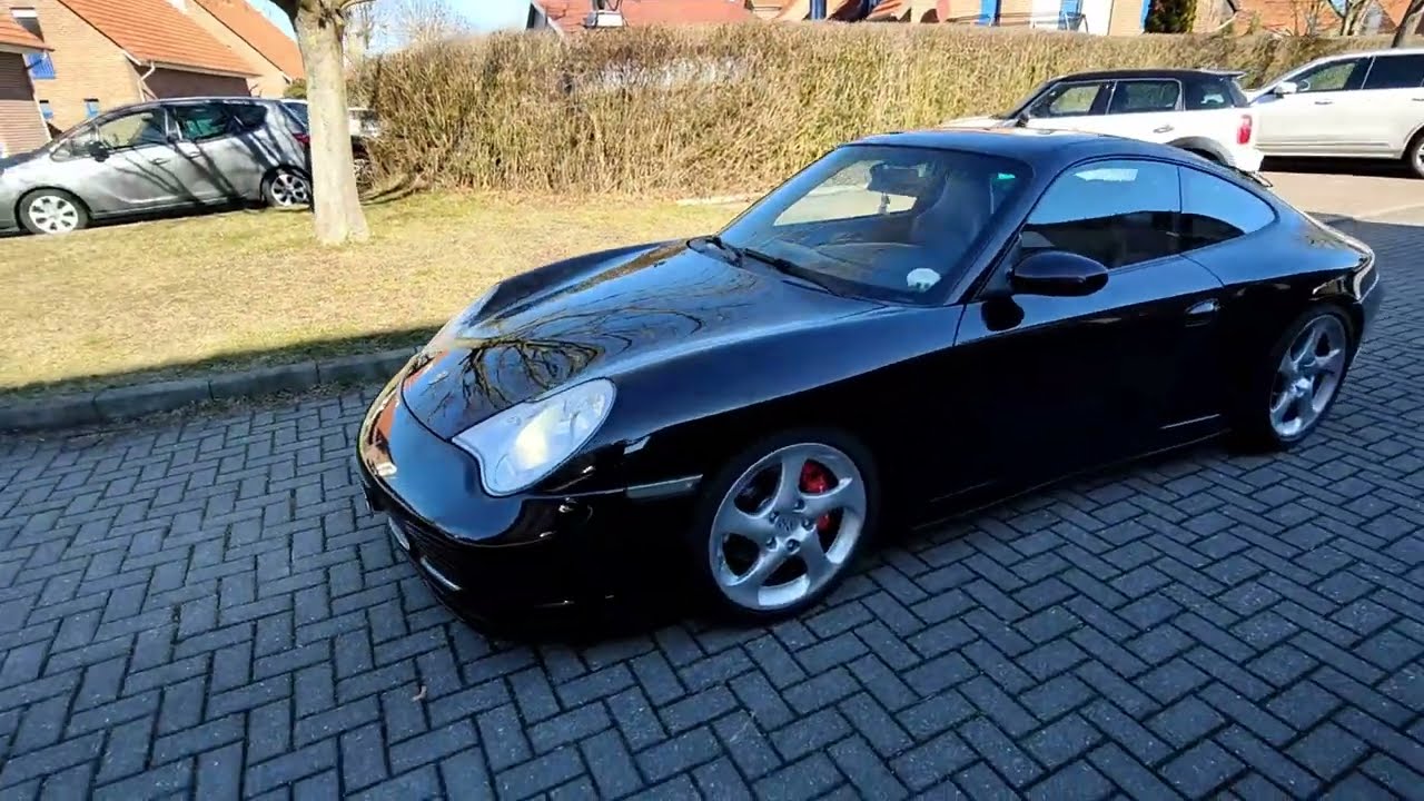 Porsche 996 C4 Coupe (2002) - Walkaround, Engine & Drive