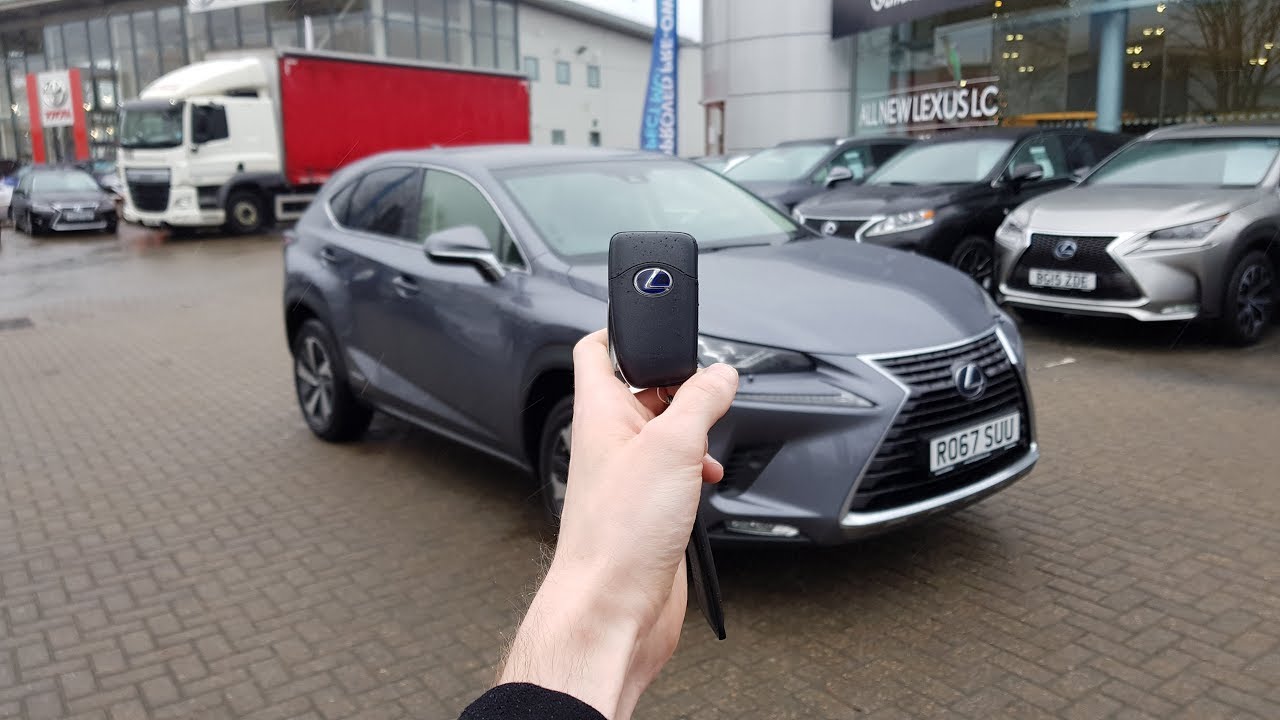 2018 Lexus NX 300h: In-Depth Exterior and Interior Tour.