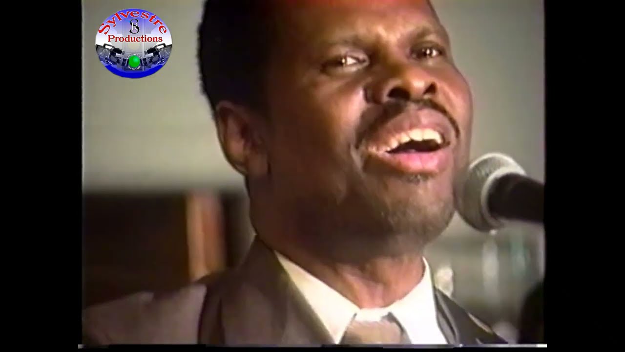 Leon Dimanche Pou Jen ki pat kon Leon Ebyen men bon Retro 1993 La Chaumiere Restaurant.