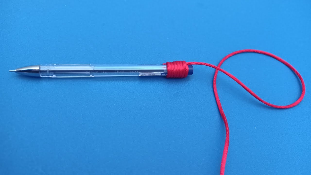 Useful secret knot for hanging pen,