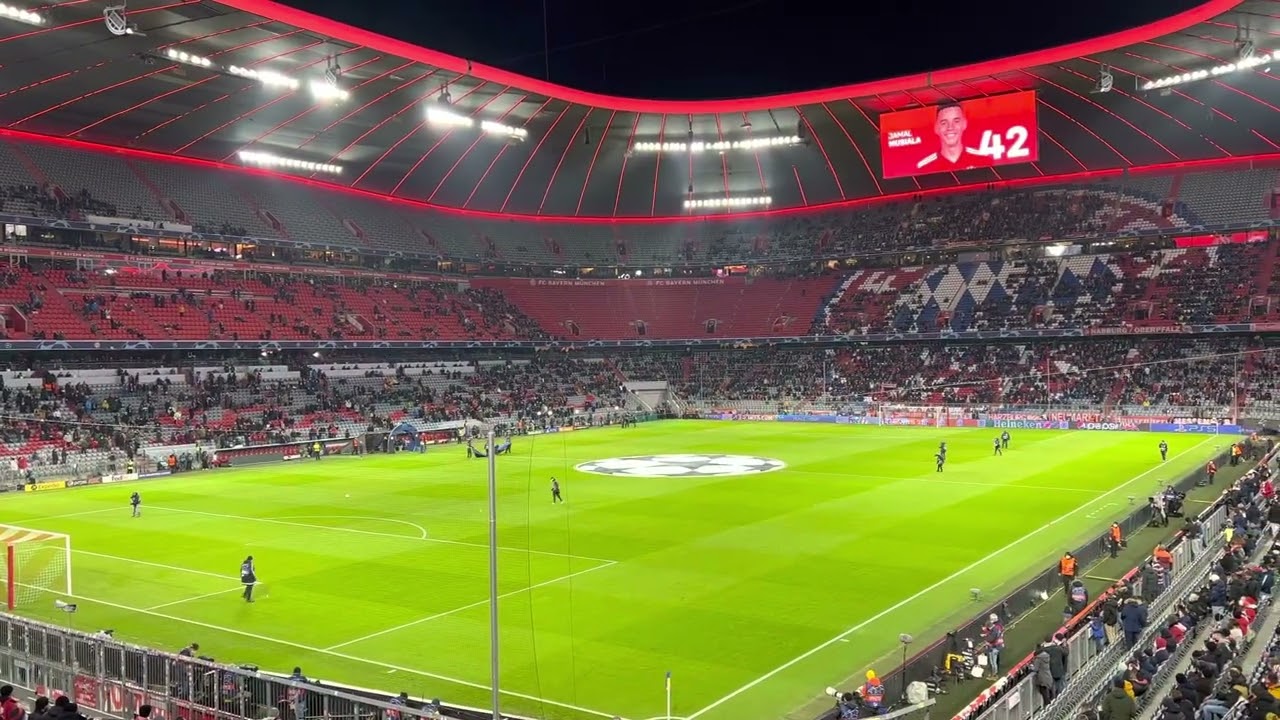 Mannschaftsaufstellung FC Bayern München -Red Bull Salzburg // CL  Achtelfinale Rückspiel //08.03.22