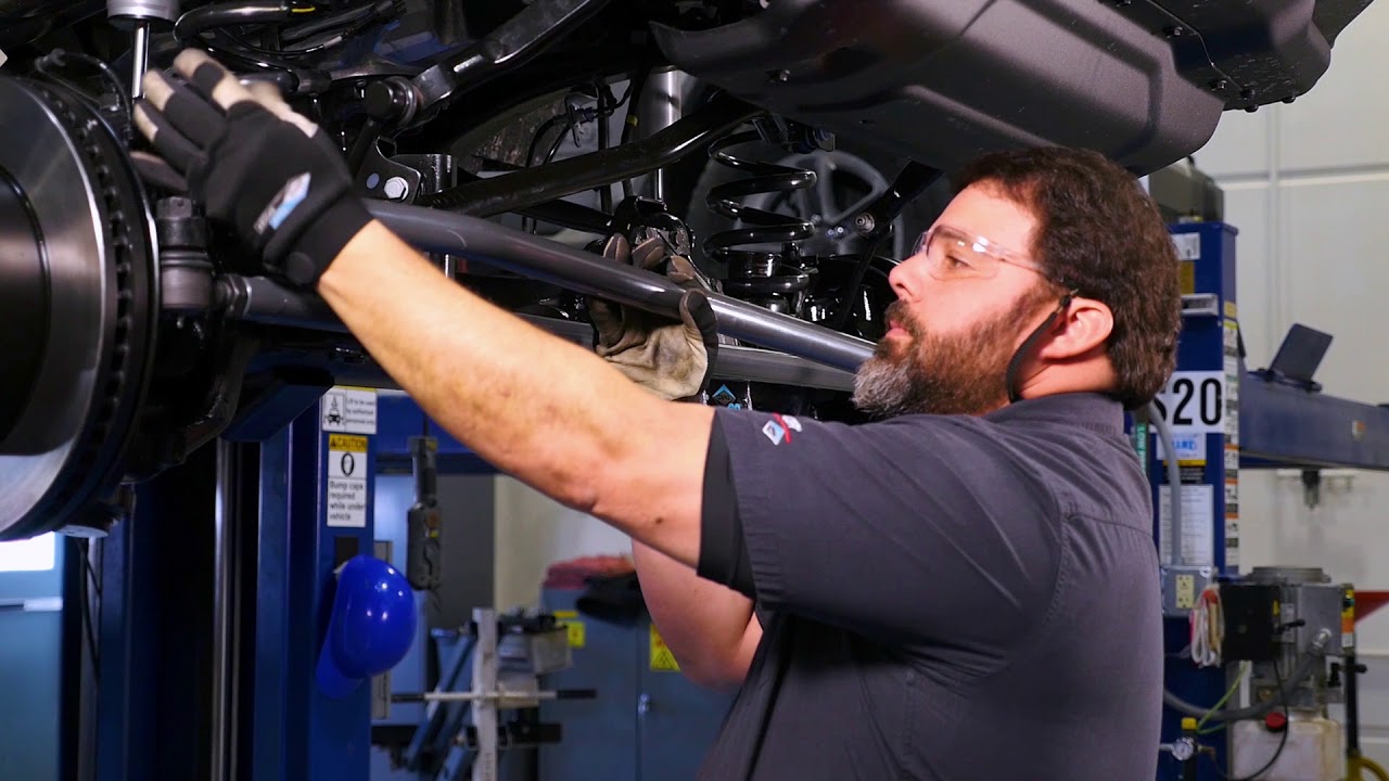 How to install Ultimate Dana 60 axle on Wrangler JL | Spicer Garage