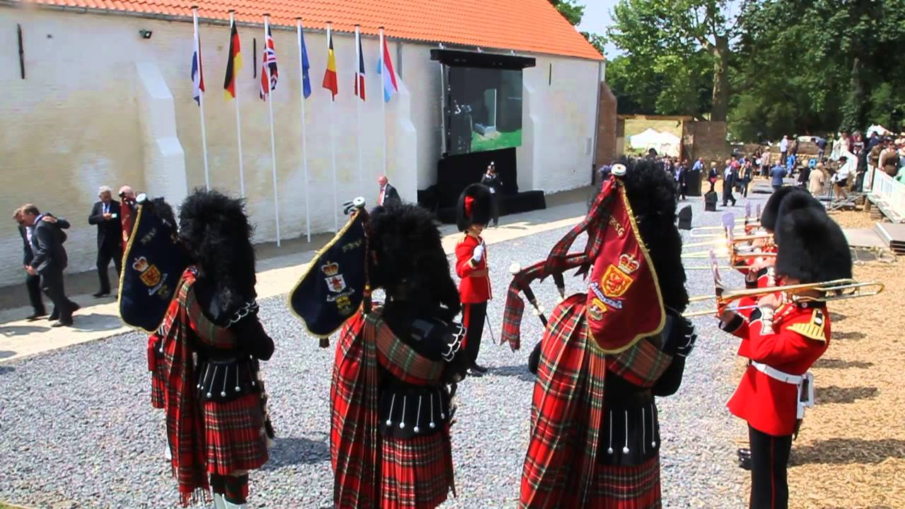 Coldstream Guards Regimental Band & Scots Guards - 79th Farewell to Gibraltar