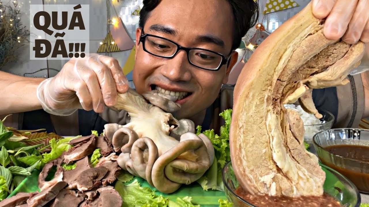 Mukbang Mâm Thịt Ba Rọi Luộc Nguyên Tảng Chấm Mắm Tôm, Phèo Luộc Và Tim Heo Luộc Chấm Mắm Nêm Quá Đã