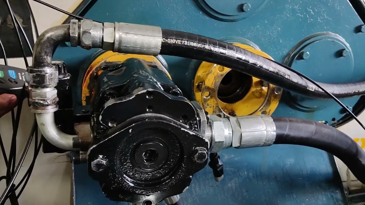Teste bomba e motor extrator primário Case 9900. Conjuntos hidrostático, bomba e motor Parker.