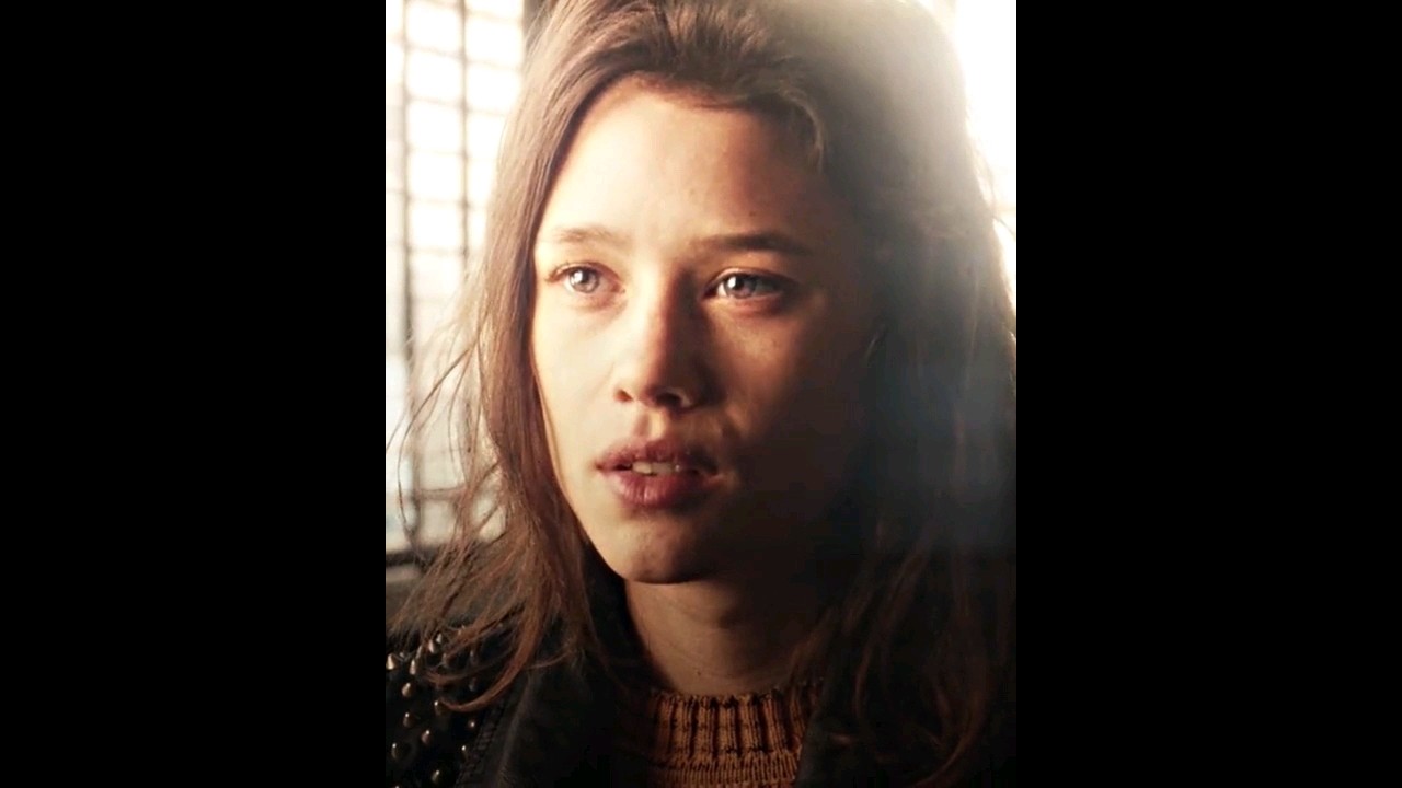 I'm most fascinated with the eye | Michael Pitt | Brit Marling | I Origins #iorigins #theeyes