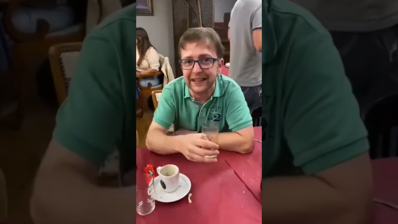 HOLA SOY PAQUILLO Y ESTE ES MI PRIMER VINO
