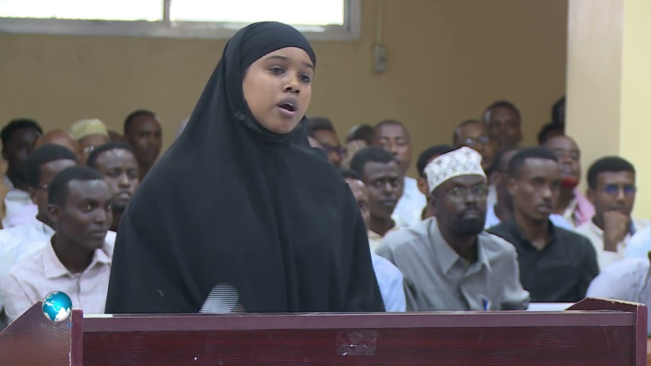 Sihaam"Waxaan marqaati ka ahay eedeysane Sayid-cali oo u gacan qaadaya AUN Marxuumad Luul"